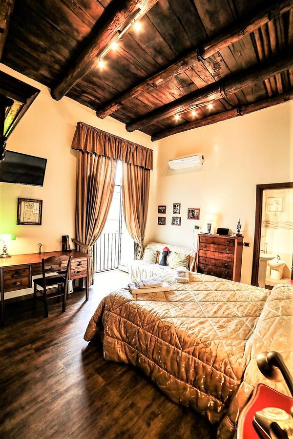San Gennaro B&B เนเปิลส์ ภายนอก รูปภาพ