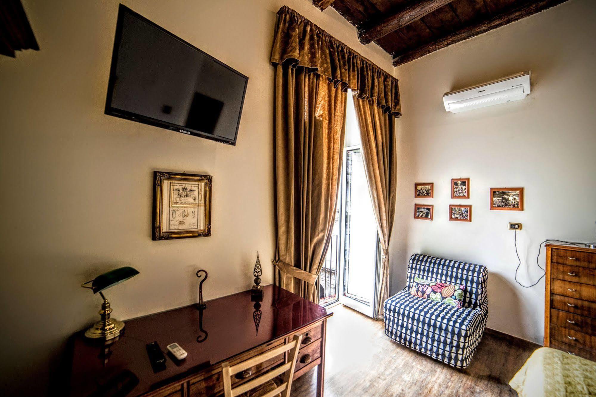 San Gennaro B&B เนเปิลส์ ภายนอก รูปภาพ