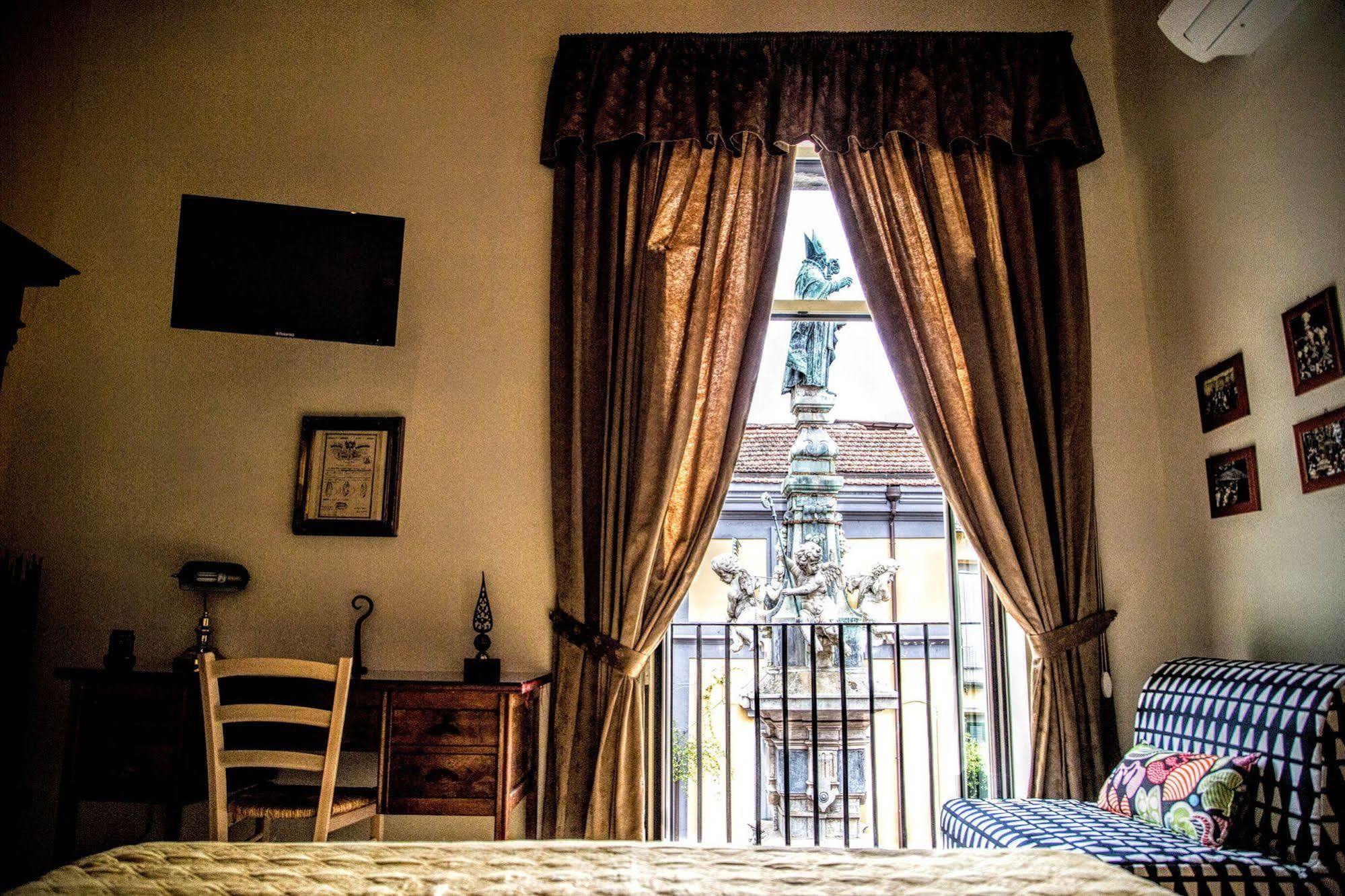 San Gennaro B&B เนเปิลส์ ภายนอก รูปภาพ